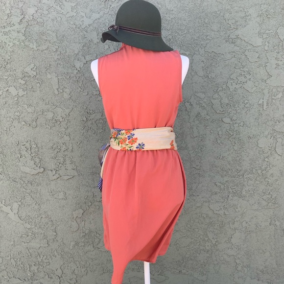 Demure Coral Dress - Picture 6 of 7